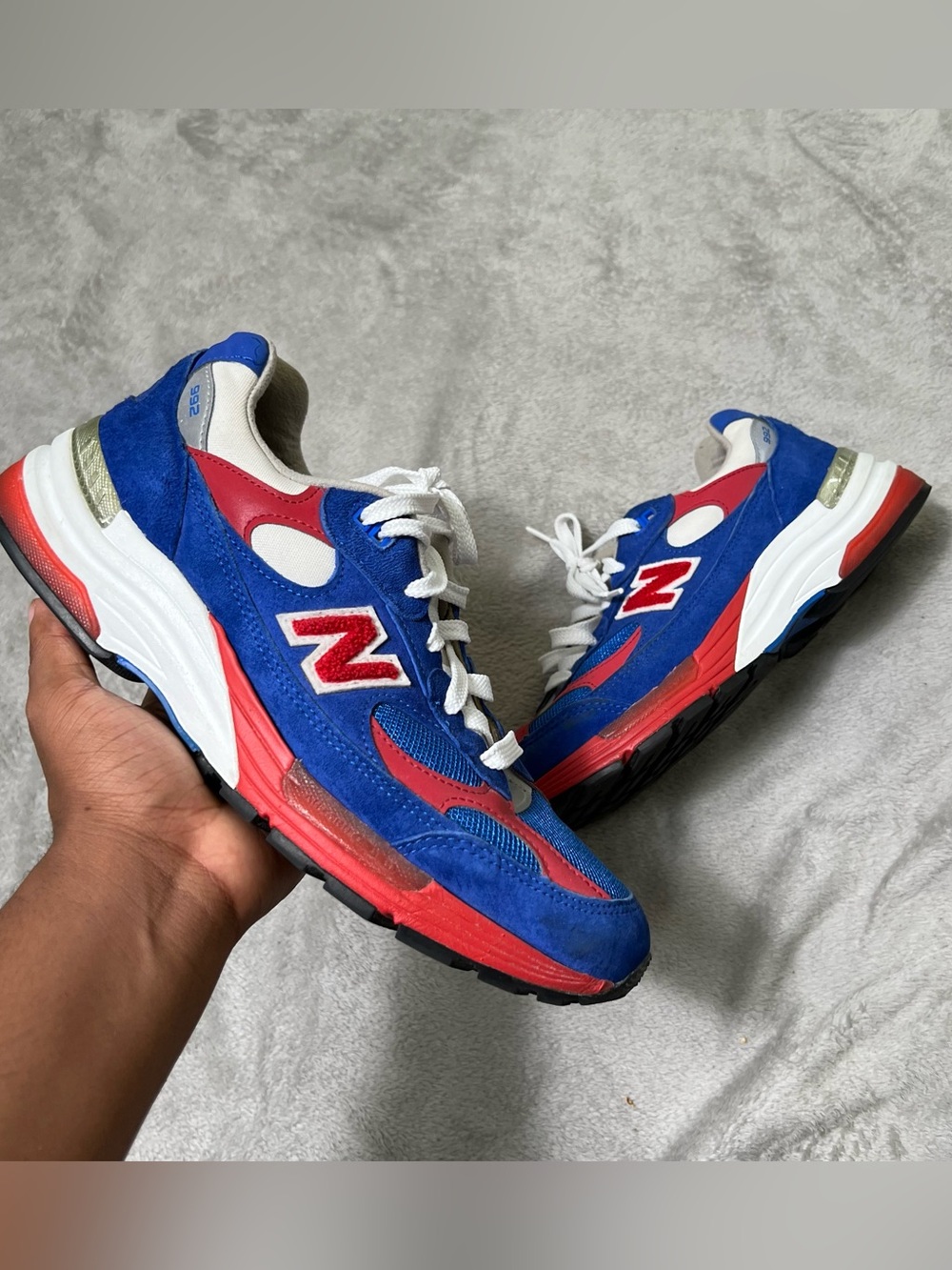 New Balance 992 Sneakers Red/White/Blue Mens 9.5 Made In USA July 4th M992CC